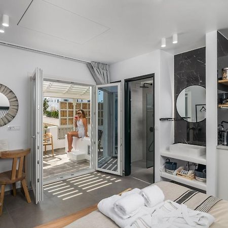 Orama Suites Milos Adamantas  Buitenkant foto
