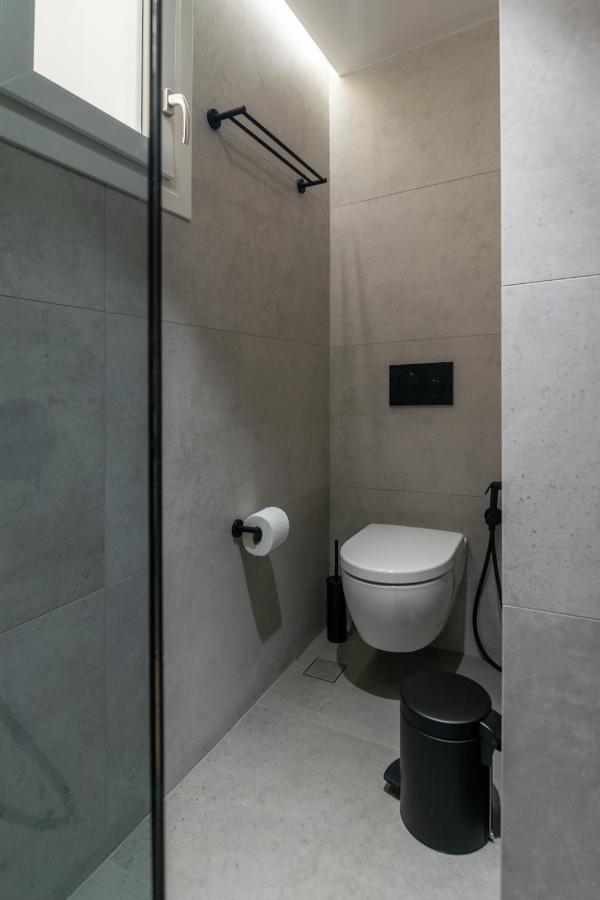 Orama Suites Milos Adamantas  Buitenkant foto